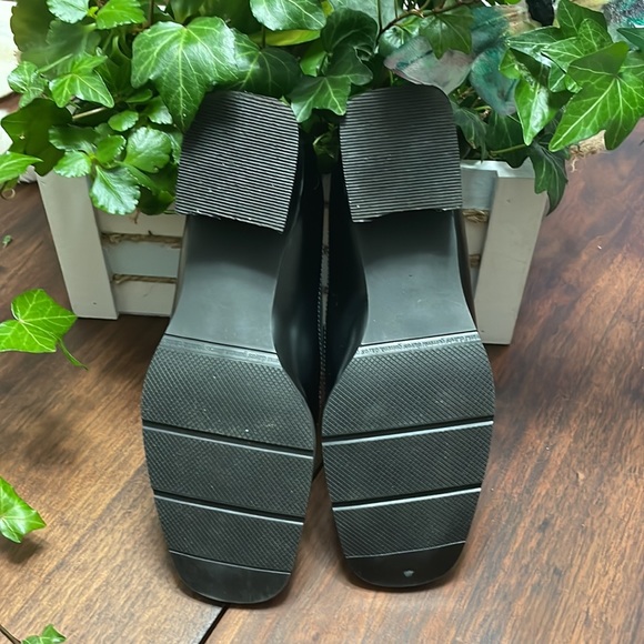 Roberto Capucci Shoes - Picture 3 of 6